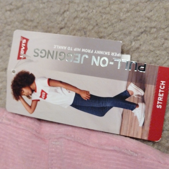Levi's pull on jeggings - Picture 2 of 6